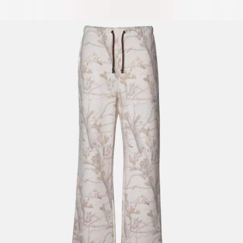 Dairy boy woodland camo sweatpants